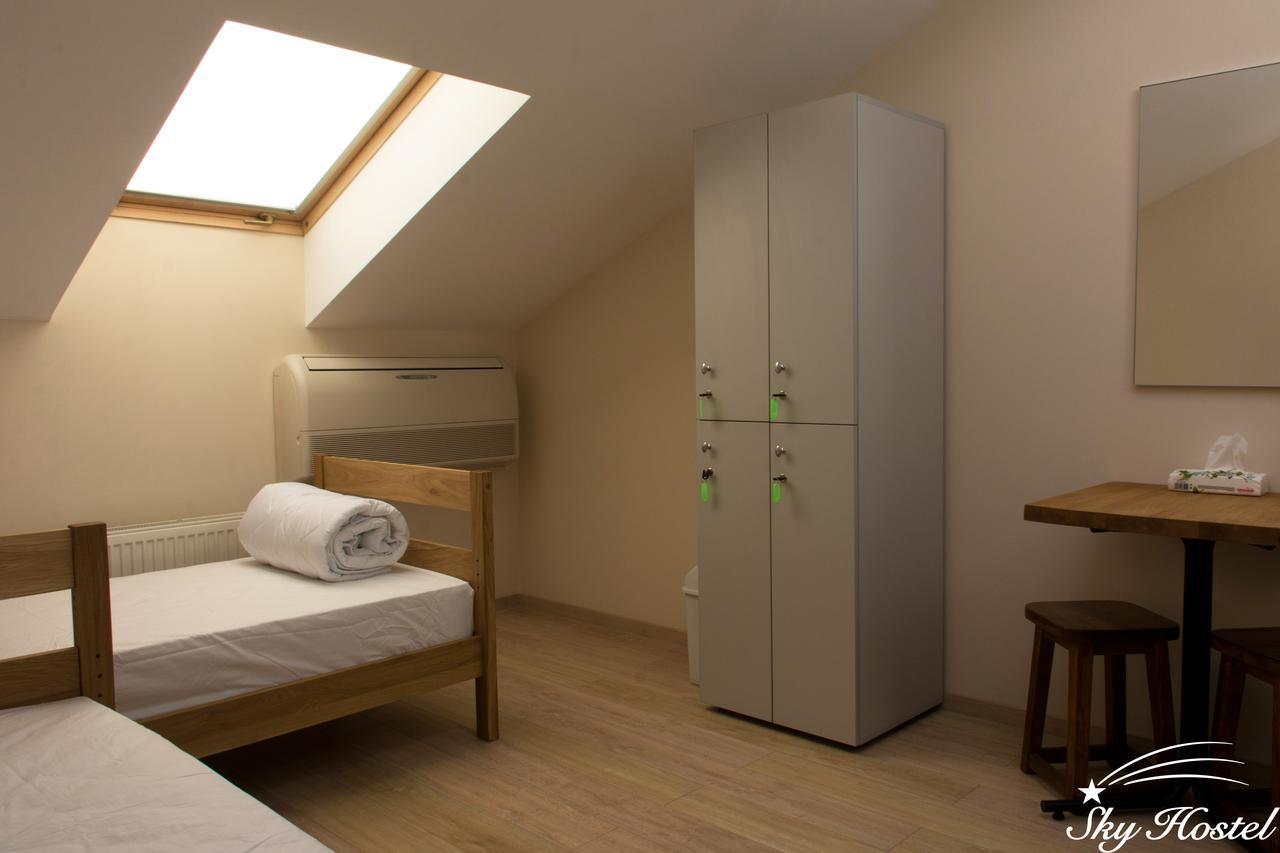 Sky Hostel Kiev Eksteriør billede