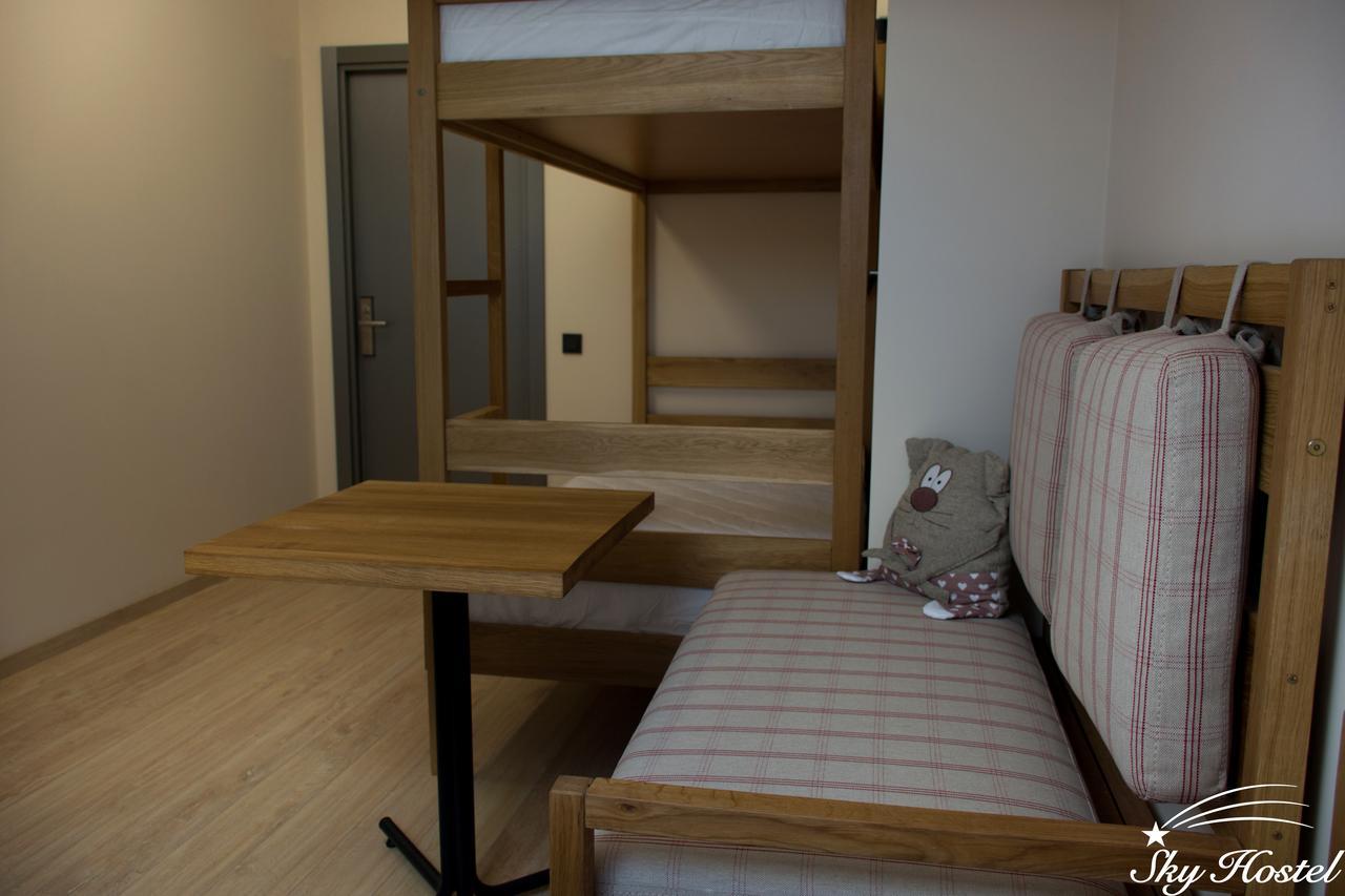 Sky Hostel Kiev Eksteriør billede