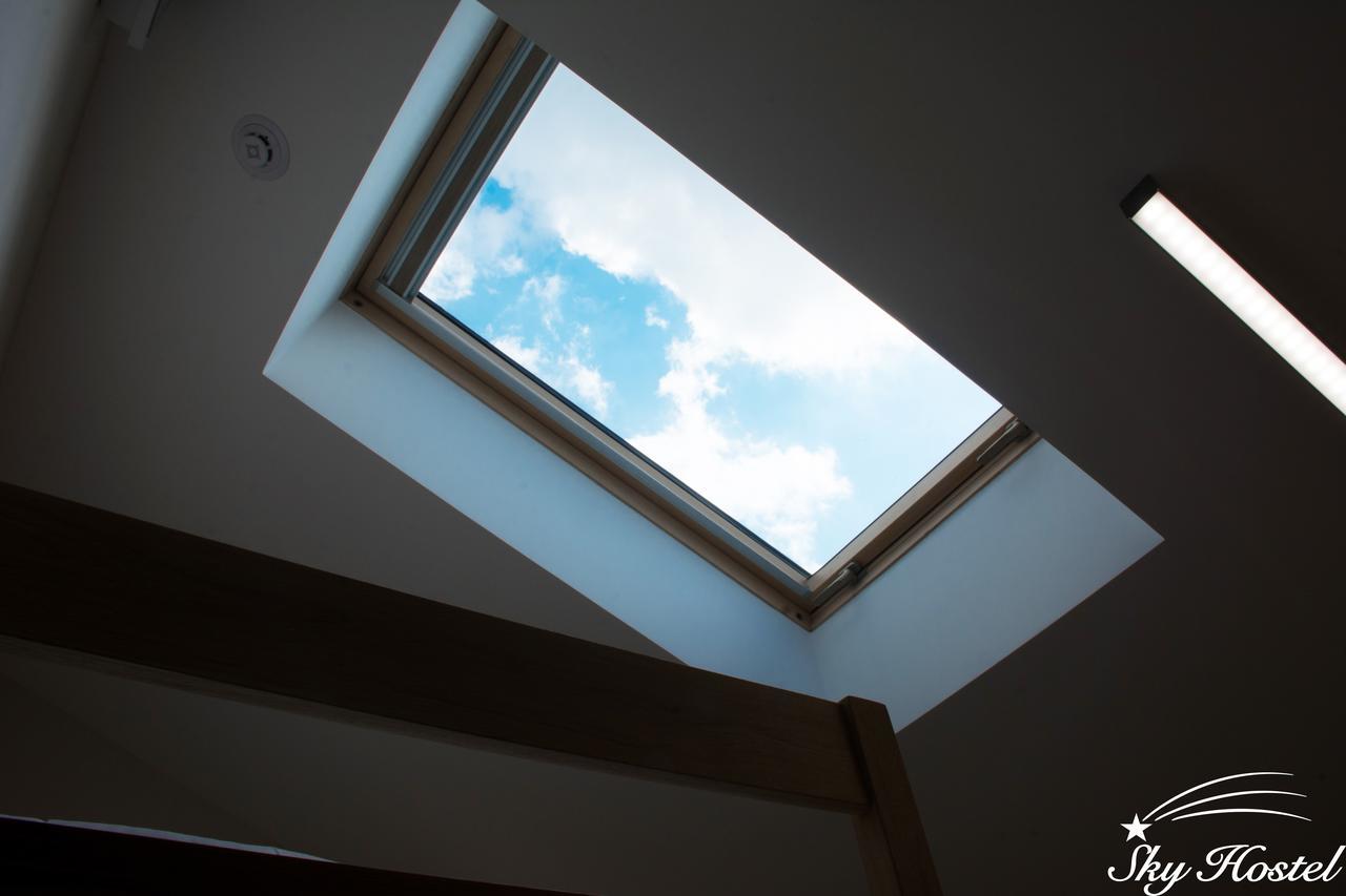 Sky Hostel Kiev Eksteriør billede