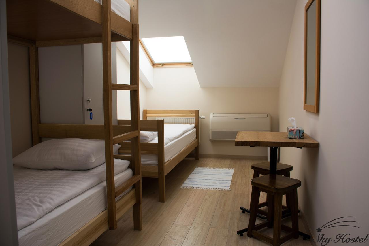 Sky Hostel Kiev Eksteriør billede